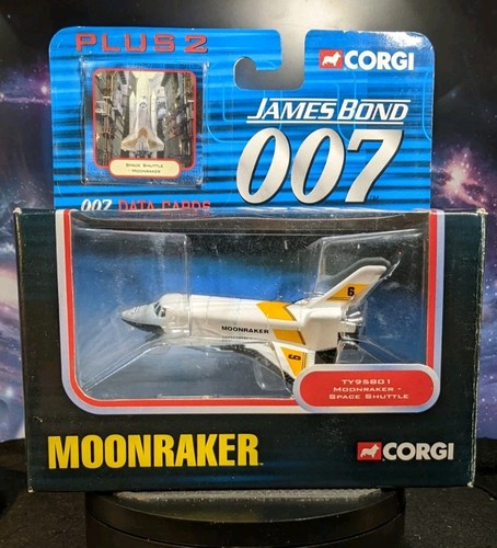 Corgi plus moonraker space - 2.,