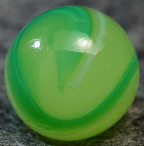 Glow akro agate limeade - akro,