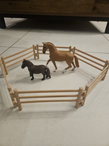 Horses fences collectable - 2,