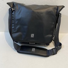 Altura Waterproof Dispatch Messenger Laptop Bag Black Commuter Shoulder Strap