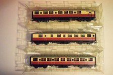 Hornby R4228 "The Northumbrian" coach pack, OO gauge, MINT condition, boxed