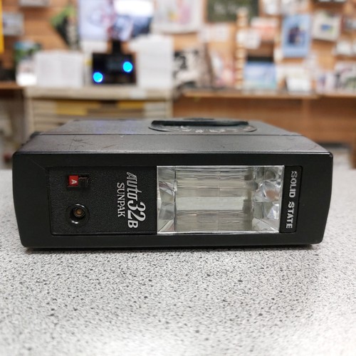 Sunpak auto 32b flashgun - auto,