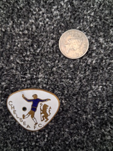 Chelsea enamel pin badge - enamel,