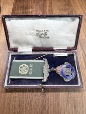 RARE 1927 Hallmarked Sterling Silver Commonwealth KANGAROO Jewel Medal Box