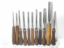 BEAUTIFUL SET OF ADDIS, MATHIESON & SHAW GOUGES CHISELS REF2319
