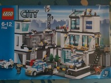 LEGO City 7744 Police