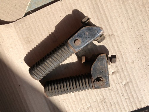 Honda cb750kz rear foot pegs - honda,