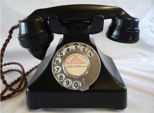 Vintage art deco bakelite - art,
