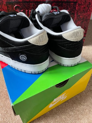 Nike dunk low medicom - sb, x