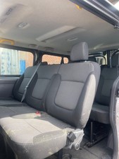 RENAULT TRAFIC 14 - 24 MINIBUS