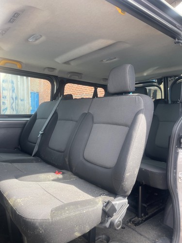 Renault trafic 24 minibus - 14,