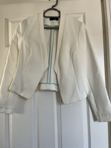 Cream jacket gok - by, wan