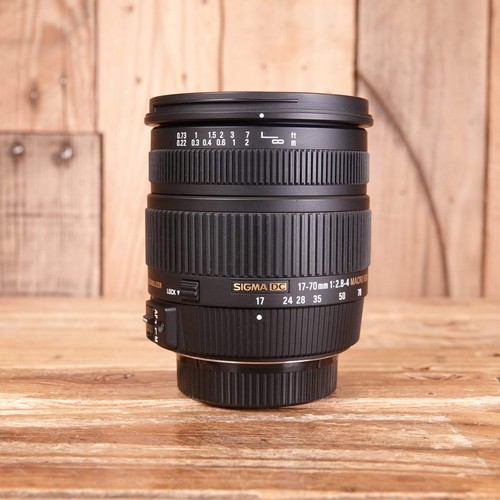 Faulty sigma 70mm - faulty,