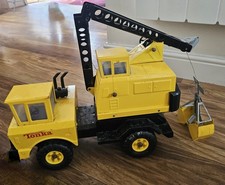 A Vintage TONKA Mobile Crane