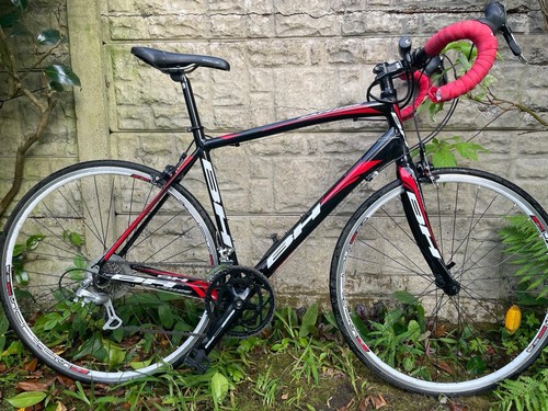Road bike - bh,