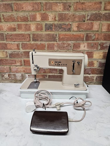 Vintage singer sewing machine - vintage,