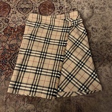 Vintage Burberry Wool Skirt Kilt Belted Size 40 