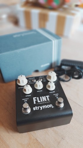 Strymon flint tremolo - v2,