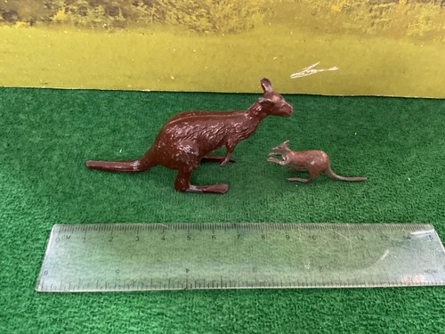 Vintage britains lead zoo - britains, a
