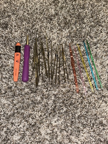Mixed lot crochet - of, hooks