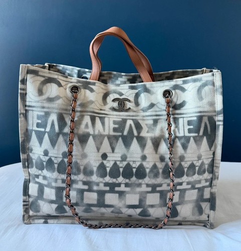Chanel deauville iliad tote - iliad,