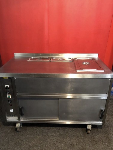 Hot cupboard with wet bain - hot,