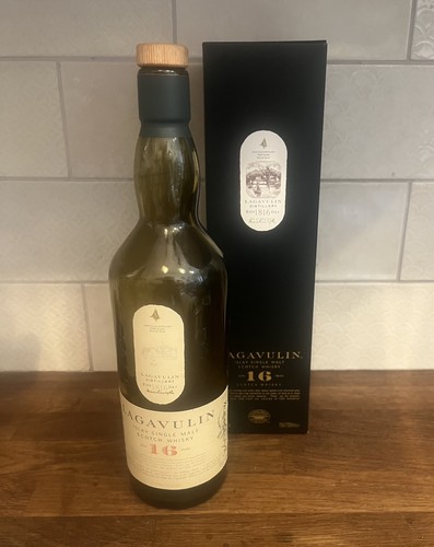 Lagavulin aged years - aged, 16