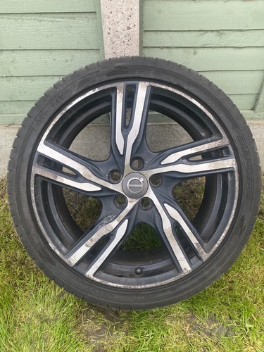 Genuine volvo v40 - genuine,