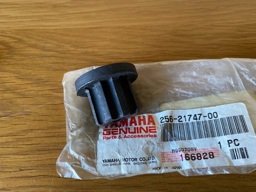 Yamaha battery box rubber