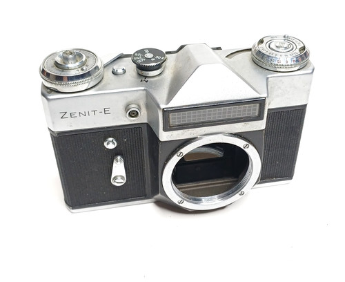 Zenit slr film camera body - e,
