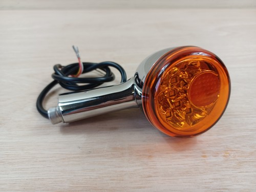 Rear turn signal - (y),