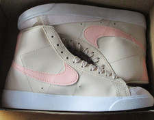Ladies Nike Blazer Mid 77