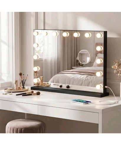 Hollywood makeup mirror - makeup, vanity