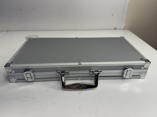 Empty aluminum poker chip case - empty,