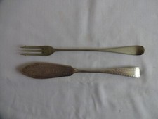 Vintage SilverPlated Buffet items x 2, Butter Spreader & Pickle Fork