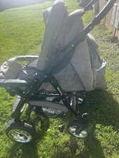 Large Stroller for newborns,used but in good working condition. 