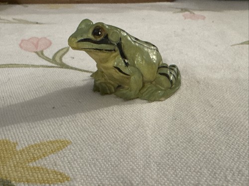 Vintage aaa green - frog, toy