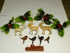 12 piece Vintage Collection Plastic Christmas Cake Decorations. Deer, robins. VG