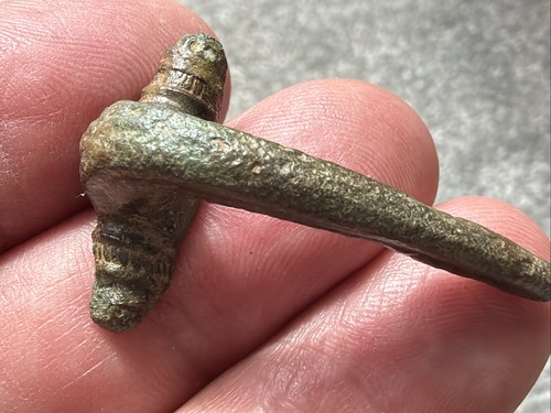 Celtic bronze tene brooch - celtic, le