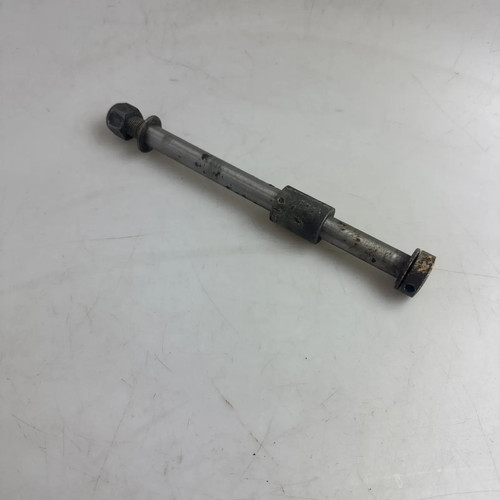Suzuki 500 axle e3920 - t,