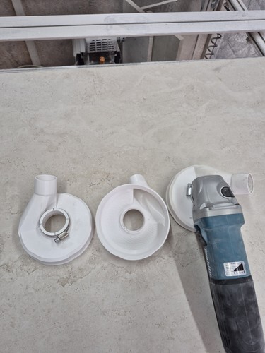 Dust extraction system for