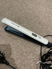 Remington Shine Therapy Hair