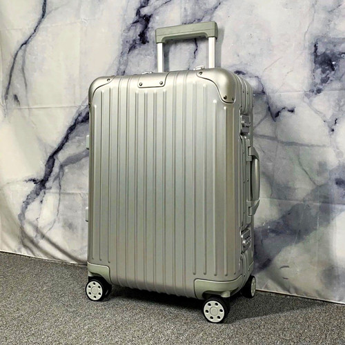 Rimowa silver aluminum - rimowa,