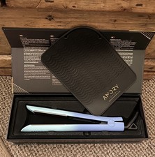 Amory London Titanium Hair Straightener In Blue inc Box & Amory heat protect mat
