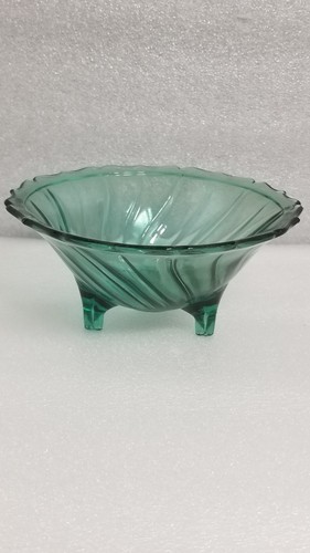 Vintage jeanette glass swirl - vintage,