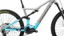 Frame Pivot Bearing Kit |