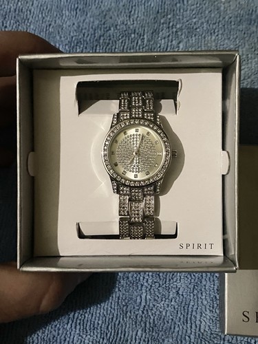 Ladies watch excellent - in,
