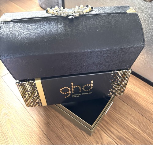 Ghd box and pouch - box,