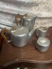 Picquot Ware 4-Piece Vintage