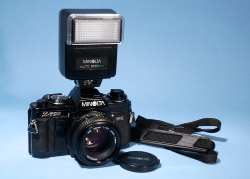 Minolta 700 mps 35mm slr - minolta,